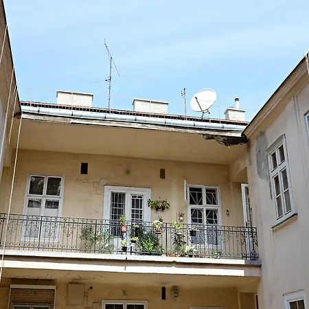 Luxury At The Opera Theater Apartamento Budapest